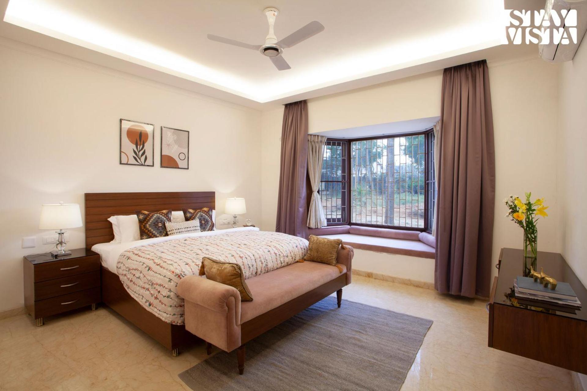 Stayvista At Silver Oak Farm - Breakfast Included Bangalore Bagian luar foto